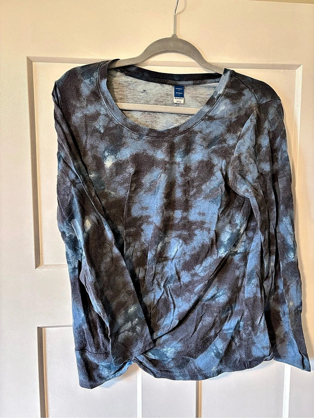 Old Navy Maternity Tie-Dye Long Sleeve Top in Blue & Black Size Small